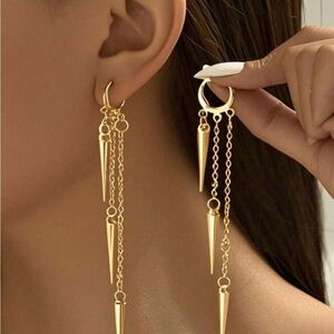 Elegant Gold Dangle Earrings